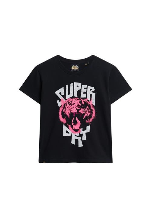 Se Superdry Shirts 'Lo-fi Rock'  pink / sort / hvid ved About You