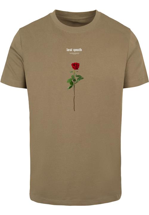 Se Mister Tee Bluser & t-shirts ' Lost Youth Rose'  chamois / rød / hvid ved About You