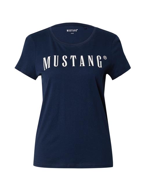 Se MUSTANG Shirts 'Alma'  navy / hvid ved About You