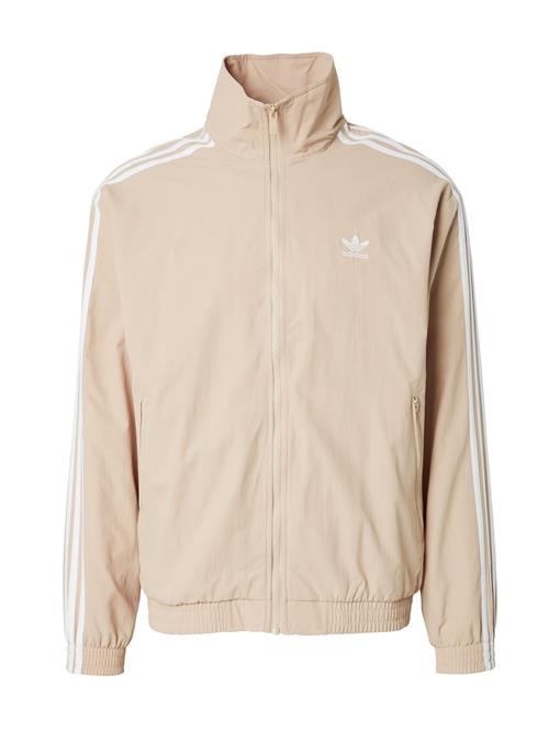 Se ADIDAS ORIGINALS Sweatshirt 'FBIRD'  beige / hvid ved About You