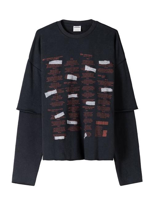 Se Bershka Sweatshirt  rød / sort / hvid ved About You