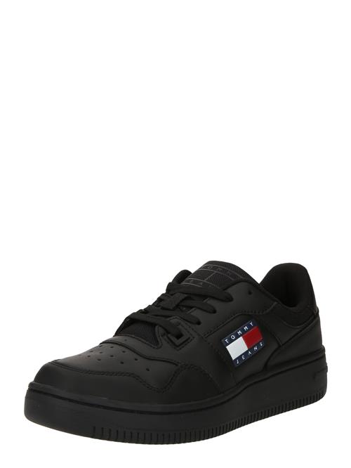 Se Tommy Jeans Sneaker low 'Retro Basket Ess Meg 3A3'  navy / rød / sort / hvid ved About You