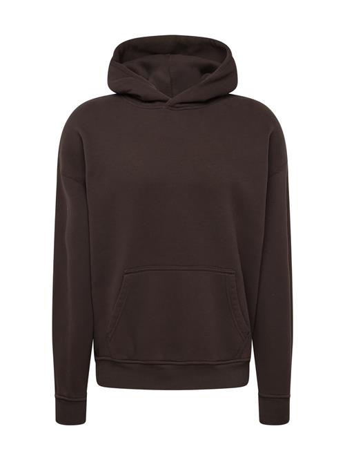 Se Abercrombie & Fitch Sweatshirt 'ESSENTIAL'  mørkebrun ved About You