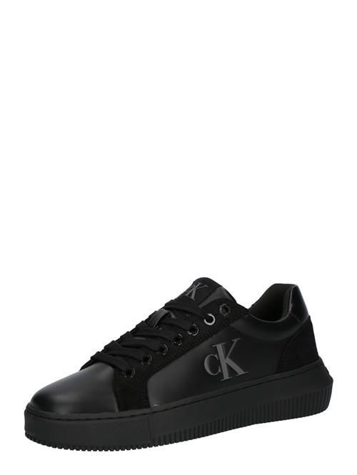 Se Calvin Klein Jeans Sneaker low  grå / sort ved About You