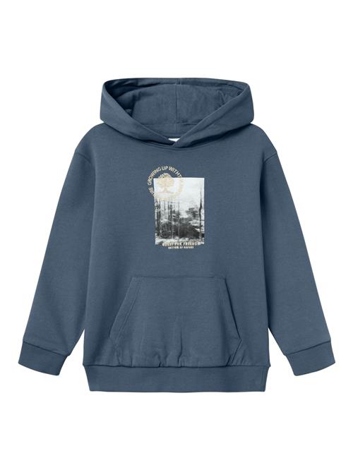 Se NAME IT Sweatshirt 'NKMNANTER'  safir / grå / hvid ved About You