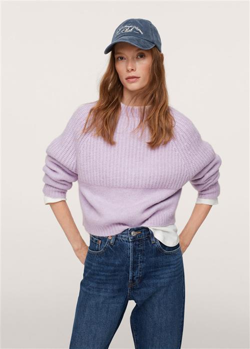 Se MANGO Pullover 'Serena'  pastellilla ved About You