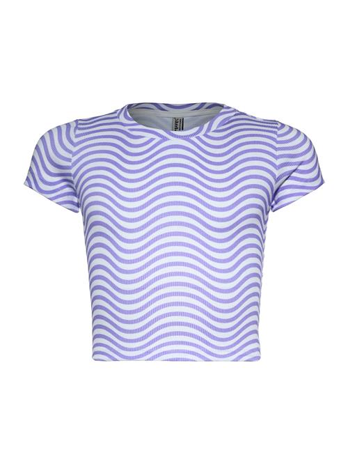 Se BLUE EFFECT Shirts  lavendel / hvid ved About You