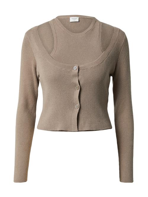 Se Abercrombie & Fitch Cardigan  lysebrun ved About You