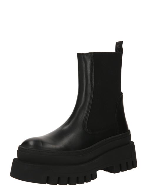 Se STEVE MADDEN Chelsea Boots 'CASSANDRA'  sort ved About You