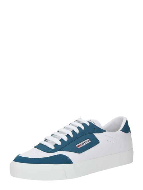 Se SUPERGA Sneaker low '3843 Court'  cyanblå / rød / hvid ved About You