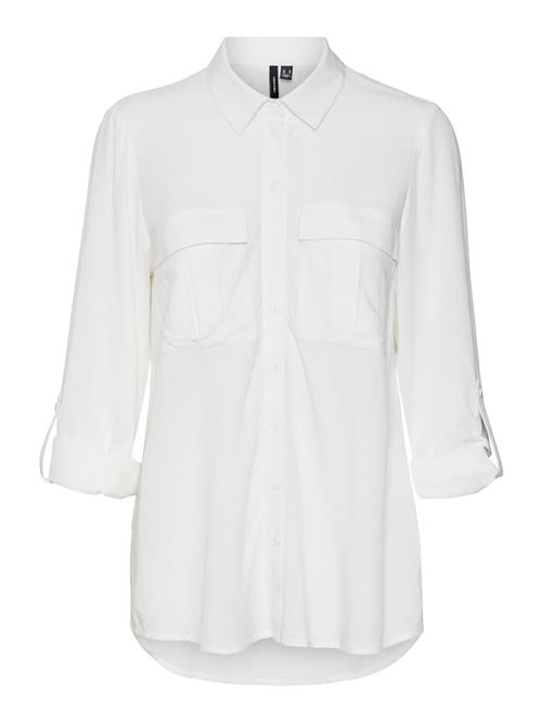 Se VERO MODA Bluse 'VILMA'  hvid ved About You