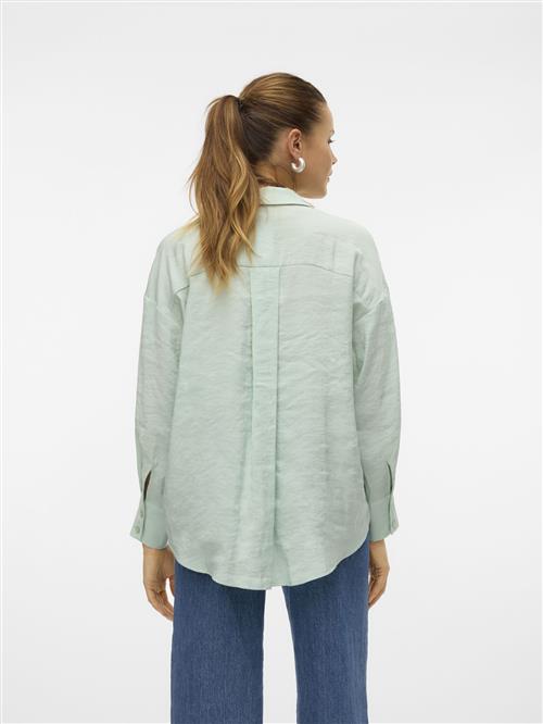 Se VERO MODA Bluse 'VMQueeny'  pastelgrøn ved About You