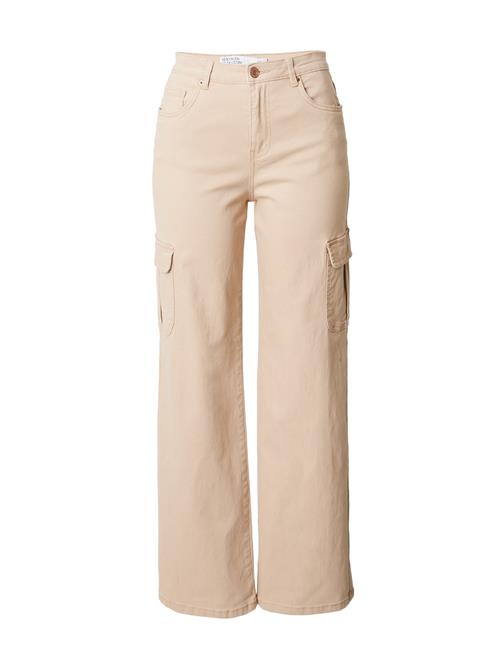 Se VERO MODA Cargojeans 'TESSA'  beige ved About You