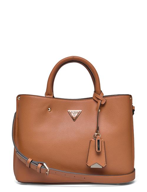 Se GUESS Meridian Girlfriend Satchel GUESS Brown ved Booztlet