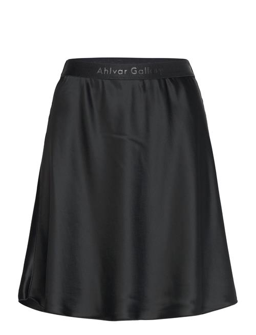 Ahlvar Gallery Hana Short Satin Skirt Ahlvar Gallery Black