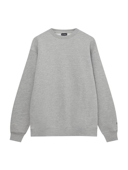 Se Pull&Bear Sweatshirt  grå ved About You