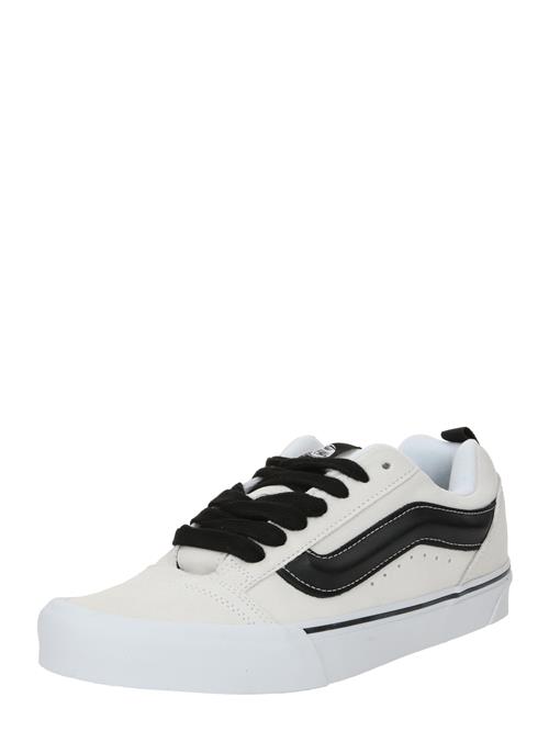 Se VANS Sneaker low 'Knu Skool'  sort / hvid ved About You