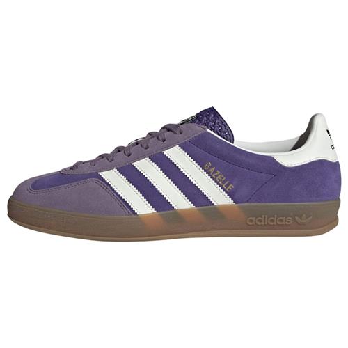 Se ADIDAS ORIGINALS Sneaker low 'Gazelle'  violetblå / brombær / hvid ved About You