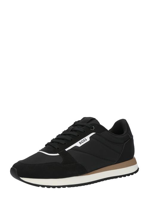 Se BOSS Sneaker low 'Kai Runn Nupny'  sort / hvid ved About You