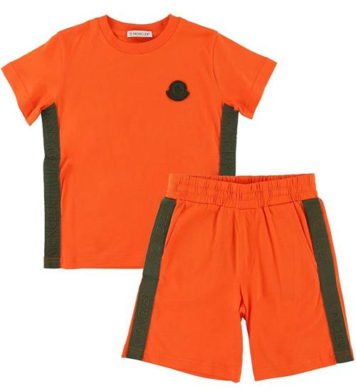 Se Moncler SÃ¦t - T-shirt/Shorts - Completo - Orange ved KidsWorld