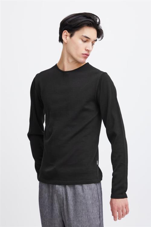 Se Casual Friday Cfkent Merino Crew Neck Knit Mand Black Sweaters Slim Fit Str S Merino - hos Magasin ved Magasin