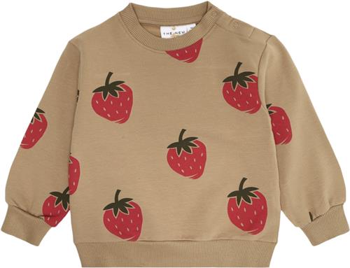 Se The New Tnslagora Sweatshirt Str 92 cm - Tannin Big Strawb Sweatshirts Bomuld hos Magasin ved Magasin