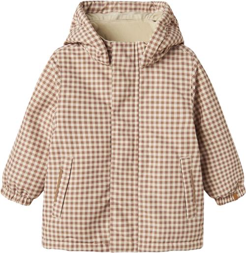 Lil' Atelier Nmflasnow10 Jacket AOP 1FO LIL Str 104 Piger - Sandshell Vinterjakker hos Magasin