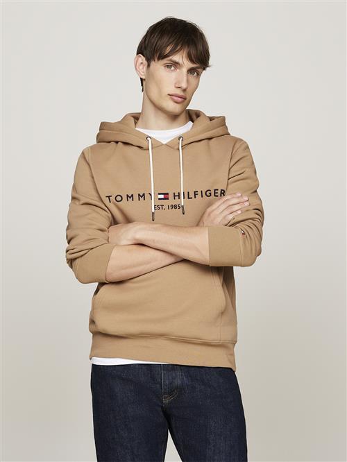 Se Tommy Hilfiger Tommy Logo Hoody Mand Safari Canvas Hoodies Str S - hos Magasin ved Magasin