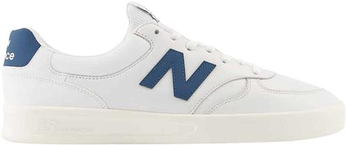 Se New Balance Ct300sn3 Mand White Sneakers Str 43 - Læder hos Magasin ved Magasin