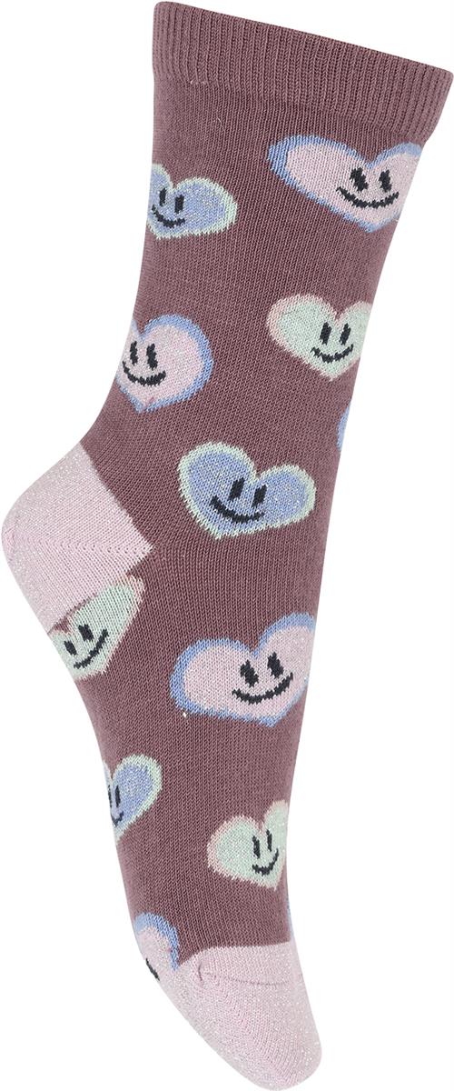 Se Melton Happy Hearts Socks Str 23/26 - Grape Shake Strømper Bomuld hos Magasin ved Magasin