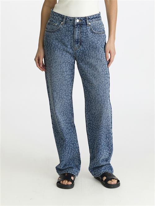 Se Neo Noir Simona Fade Leo Pants Kvinde Blue Straight Jeans Str 40 - Denim hos Magasin ved Magasin