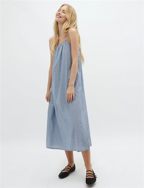 mbyM Teslanam Kvinde Blue White Stripe Maxi Kjoler Str XS - hos Magasin