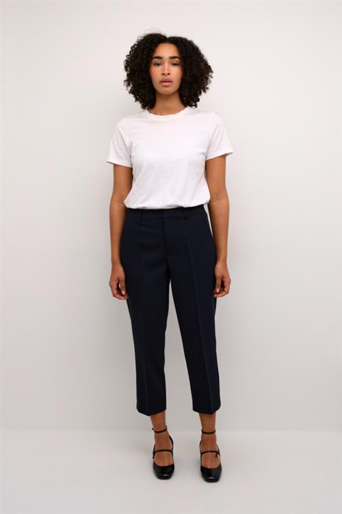 Se Kaffe Kasakura HW Cropped Pants Kvinde Midnight Marine Bukser Casual Fit Str 44 - hos Magasin ved Magasin