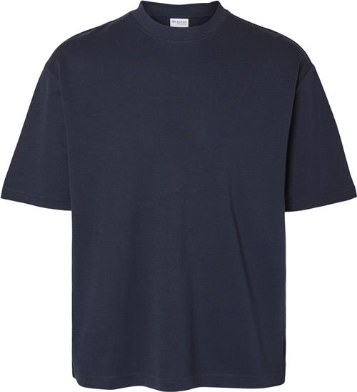 Se Selected Homme Slhlooseoscar SS Oneck TEE Noos Mand Sky Captain Kortærmede T-shirts Loose Fit Str XL - hos Magasin ved Magasin