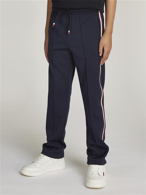 Se Tommy Hilfiger Global Stripe REG Track Pants Str 12 - Desert Sky Bukser hos Magasin ved Magasin