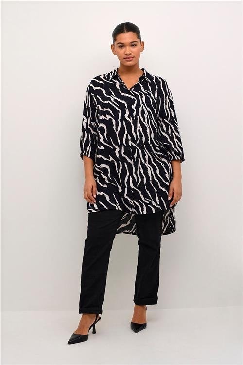 Kaffe Curve Kcsonna Shirt Kvinde Black / Antique Zebra Print Langærmede Bluser Str 46 - hos Magasin