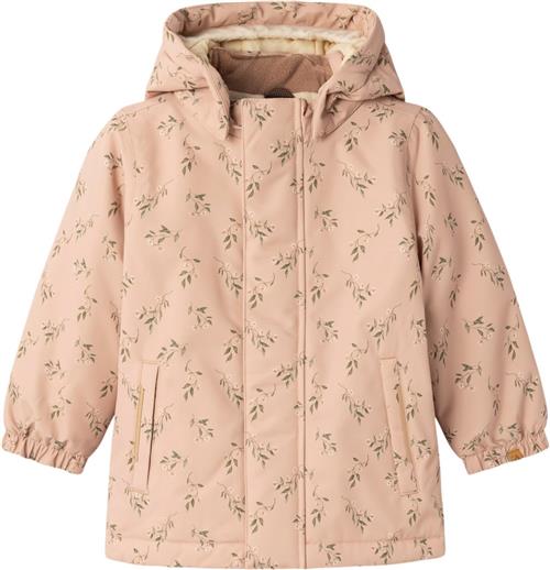 Lil' Atelier Nmflasnow10 Jacket AOP 1FO LIL Str 92 - Rugby Tan Vinterjakker hos Magasin