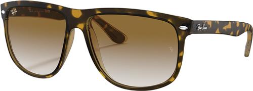 Se Ray-Ban Boyfriend 60 - Solbriller hos Magasin ved Magasin