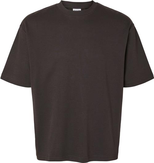 Se Selected Homme Slhlooseoscar SS Oneck TEE Noos Mand Chocolate Torte Kortærmede T-shirts Loose Fit Str L - hos Magasin ved Magasin