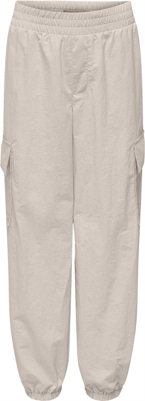 ONLY Kogecho Cargo Parachute Pant PNT Str 152 - Pumice Stone Bukser Denim hos Magasin