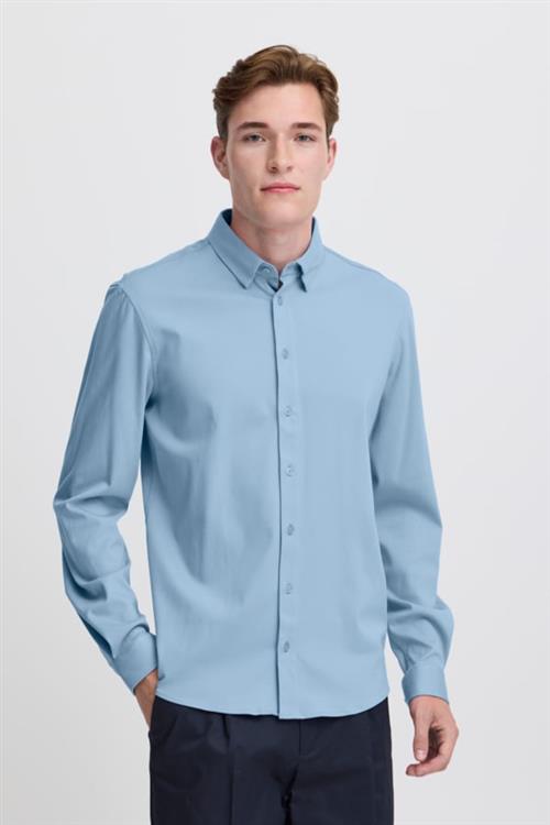 Casual Friday Cfarthur LS BU Jersey Shirt Mand Bel Air Blue Langærmede Skjorter Slim Fit Str M - hos Magasin