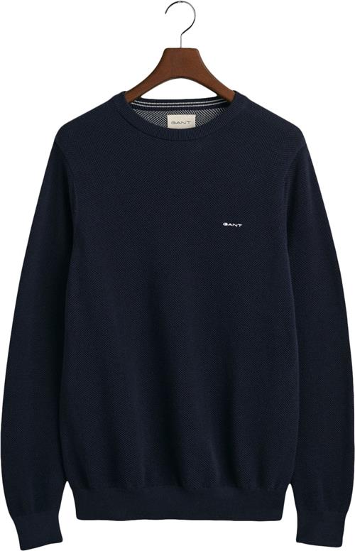 Se Gant Cotton Pique Cneck Mand Evening Blue Sweaters Str S - hos Magasin ved Magasin