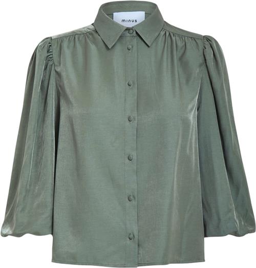 Se Minus Mssherina 3/4 Sleeve Shirt Kvinde Gothic Olive Kortærmede Skjorter Str 40 - hos Magasin ved Magasin