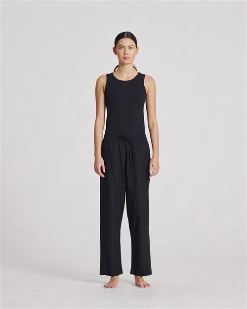 Se Gai&Lisva Astrid Pant Solid Poplin Gots 243975 Kvinde Black Bukser Str M - hos Magasin ved Magasin