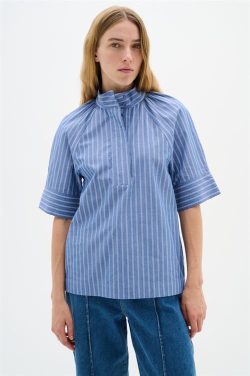 Se InWear Merlissaiw SS Shirt Kvinde Blue Stripes Skjorter Regular Fit Str 34 - hos Magasin ved Magasin