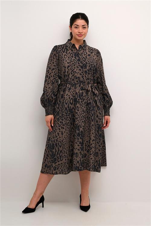 Kaffe Curve Kcjola Shirt Dress Kvinde Major Brown/black Leopard Midi Kjoler Str 42 - hos Magasin