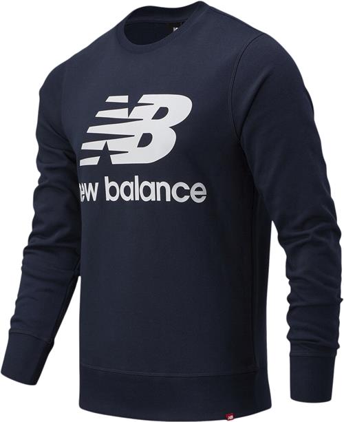 New Balance Essentials Stacked Logo Sweatshirt S - Sweatshirts hos Magasin