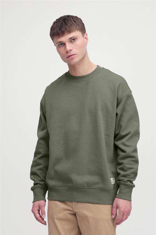 !Solid Sdlenz Crew SW Sweatshirt21104222 Mand Dusty Olive Sweatshirts Regular Fit Str L - hos Magasin