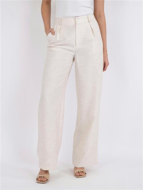 Se Neo Noir Alessandra Boucle Pants Kvinde Creme Bukser Med Lige Ben Str 42 - hos Magasin ved Magasin