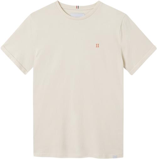 Se Les Deux Nørregaard Tshirt Mand Ivory/orange Kortærmede T-shirts Str XXL - hos Magasin ved Magasin